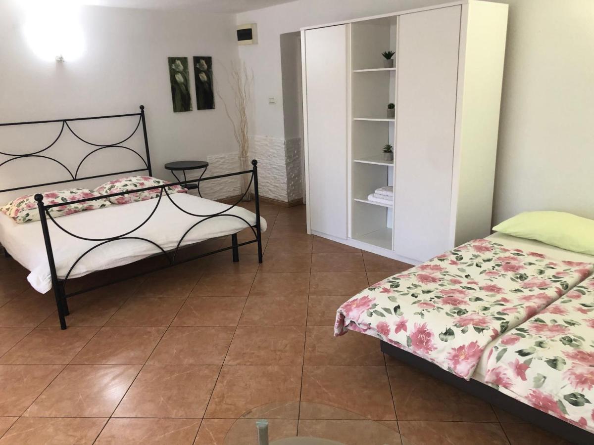Apartments Roberta Novigrad  Luaran gambar